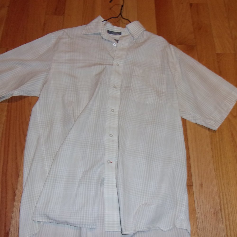 Daniel Cremieux Button Up